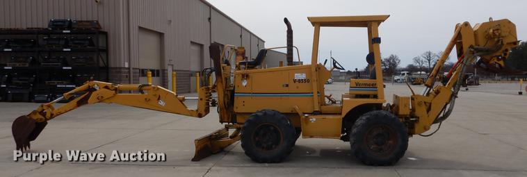 image for item DC8729 1997 Vermeer V8550 cable plow