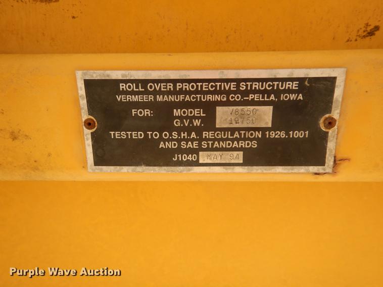 image for item DC8729 1997 Vermeer V8550 cable plow