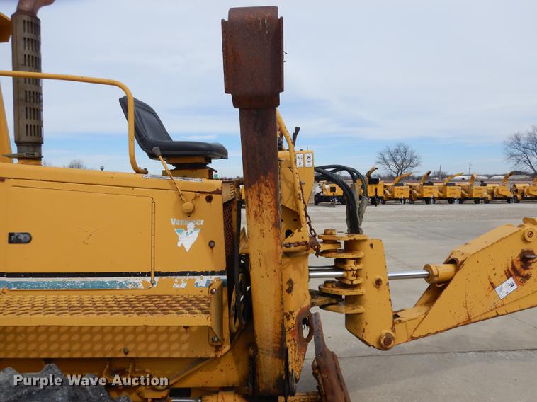 image for item DC8729 1997 Vermeer V8550 cable plow