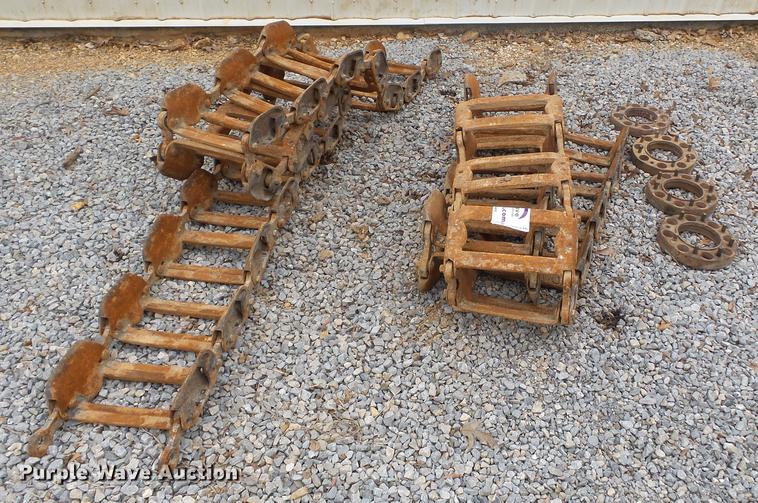 image for item DD2315 Skid steer tracks