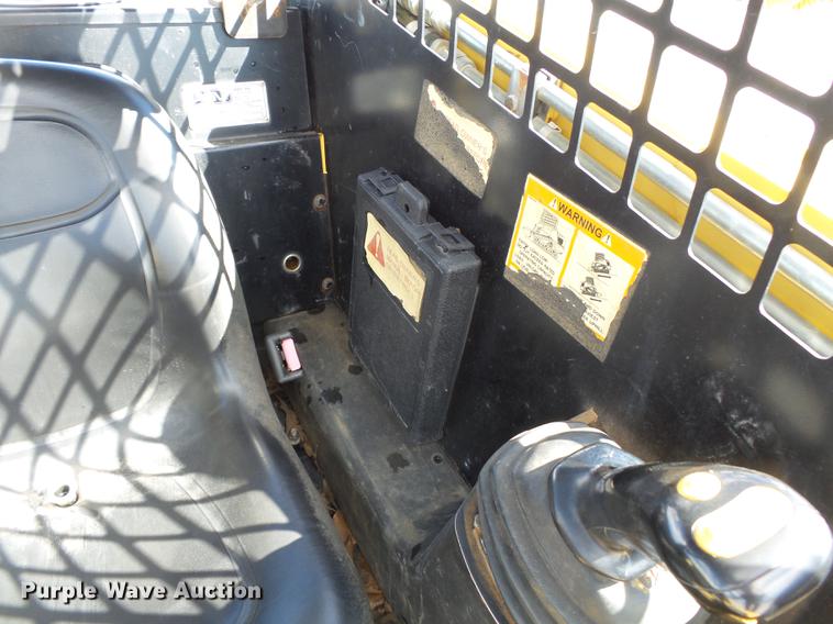 image for item DD2318 2013 ASV RC-60 skid steer