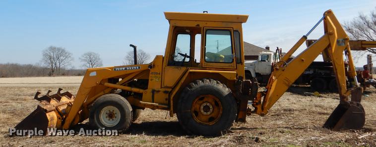 image for item DE0148 1977 John Deere 310A backhoe