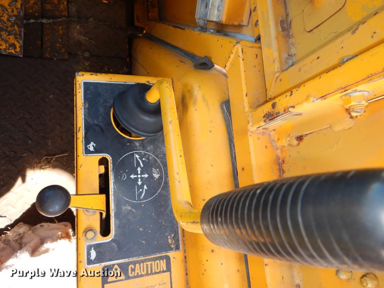 image for item DE0148 1977 John Deere 310A backhoe