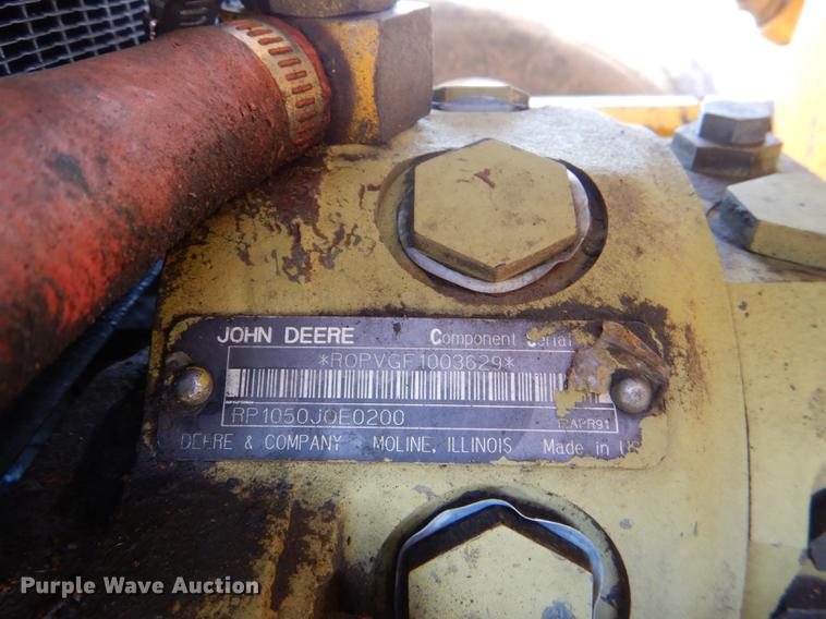 image for item DE0148 1977 John Deere 310A backhoe