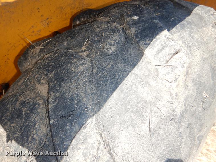 image for item DE0148 1977 John Deere 310A backhoe