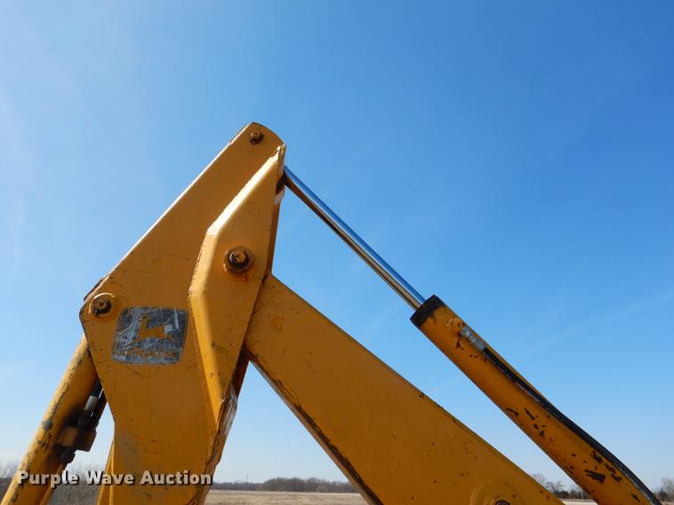 image for item DE0148 1977 John Deere 310A backhoe