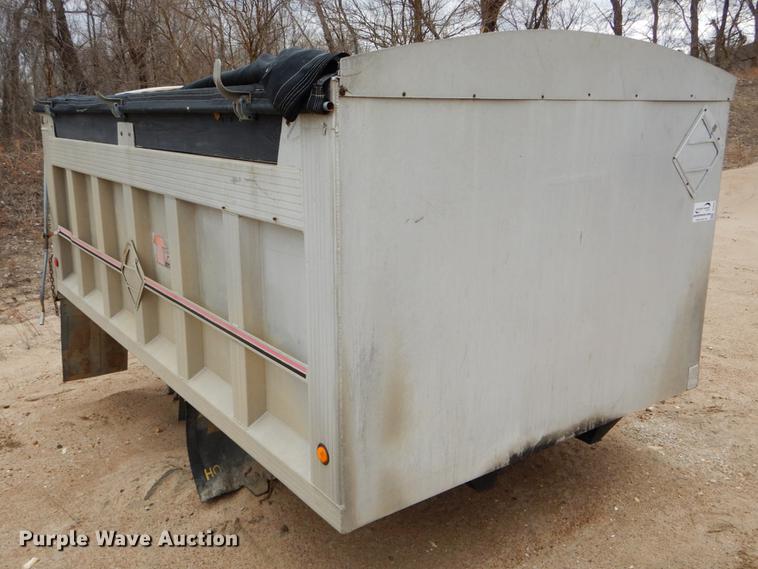 image for item DE6052 1993 Travis aluminum dump bed