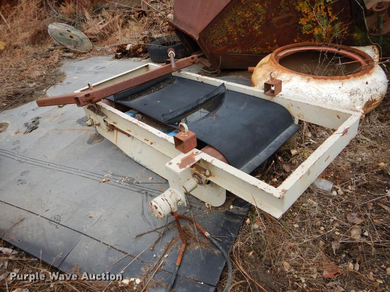 image for item DE6055 Global Equipment MKTG Inc. magnetic conveyor