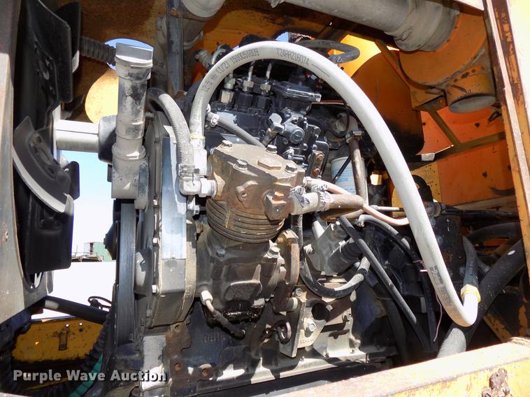 image for item DE7629 1971 Hough H60B wheel loader