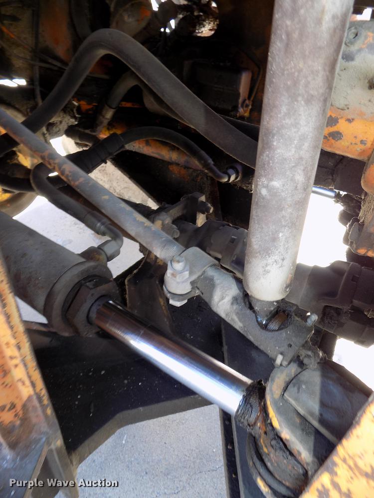 image for item DE7629 1971 Hough H60B wheel loader