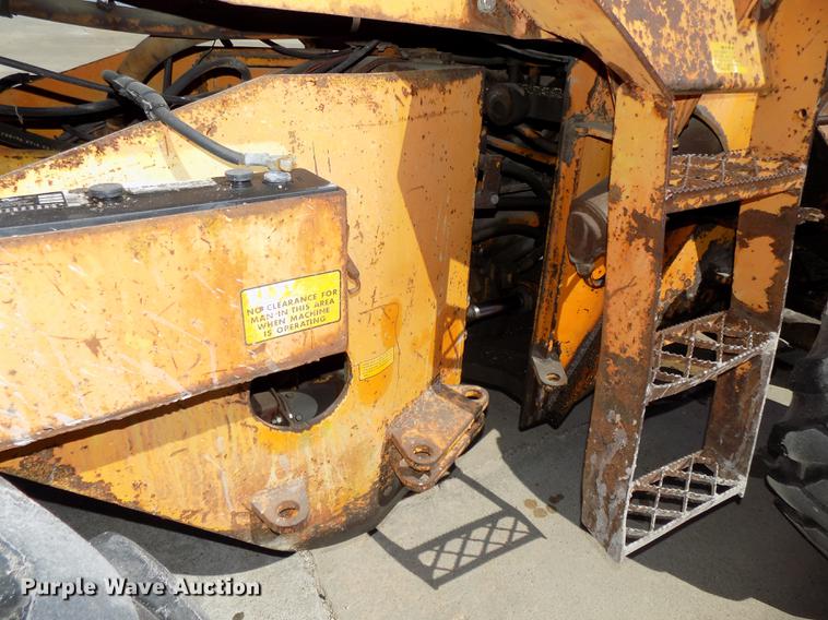image for item DE7629 1971 Hough H60B wheel loader