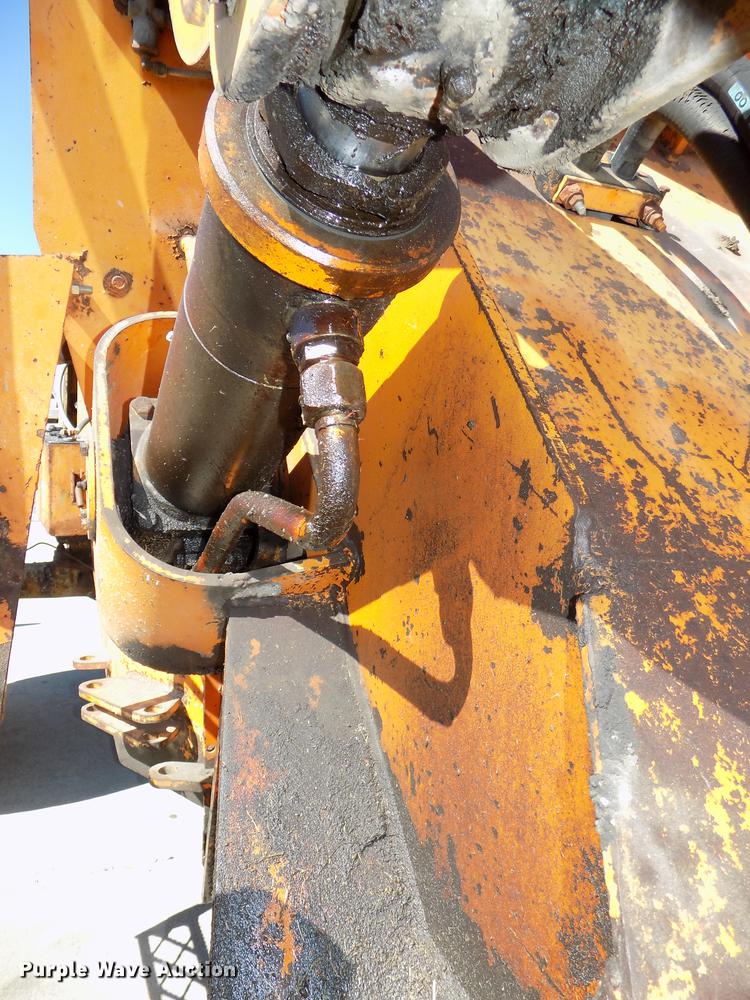 image for item DE7629 1971 Hough H60B wheel loader