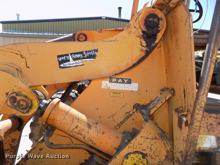 image for item DE7629 1971 Hough H60B wheel loader