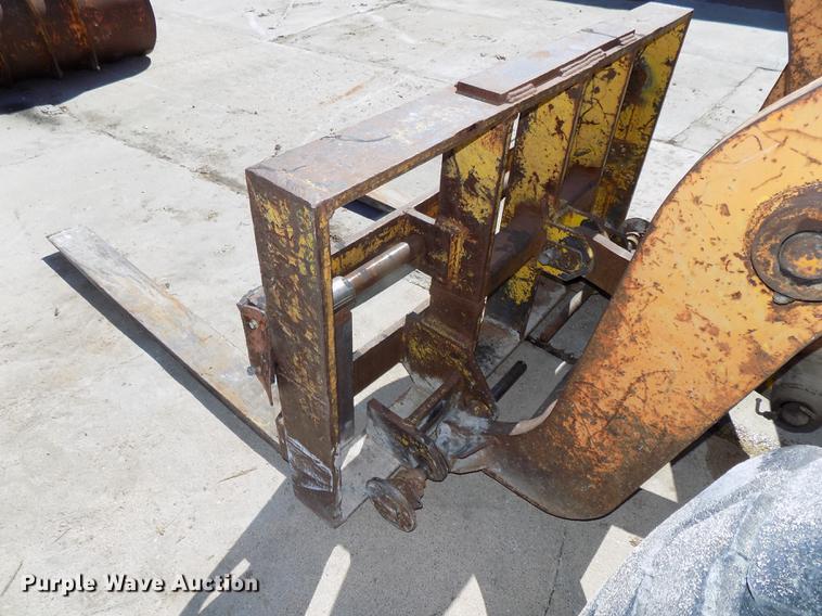 image for item DE7629 1971 Hough H60B wheel loader