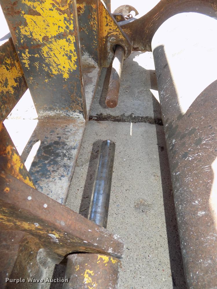 image for item DE7629 1971 Hough H60B wheel loader