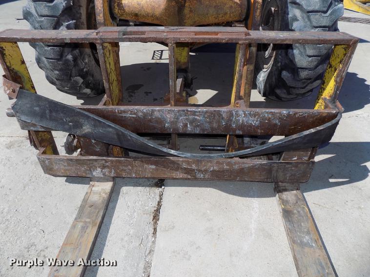 image for item DE7629 1971 Hough H60B wheel loader