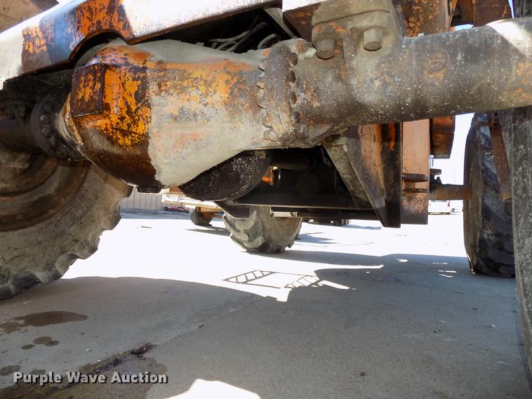 image for item DE7629 1971 Hough H60B wheel loader