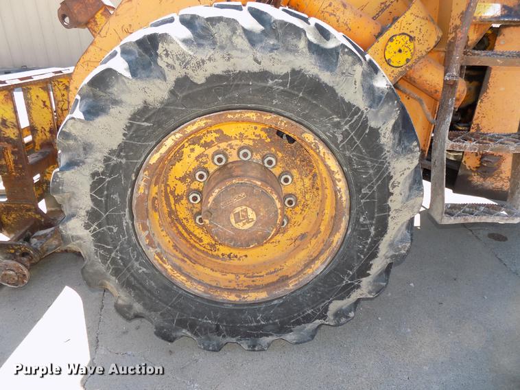 image for item DE7629 1971 Hough H60B wheel loader