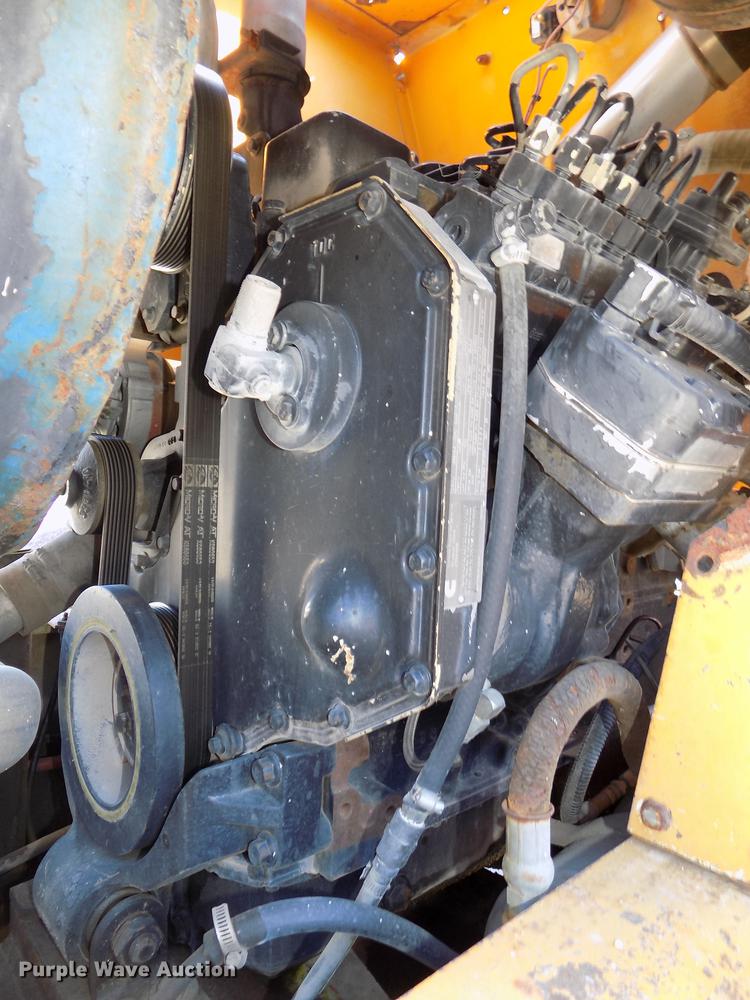 image for item DE7631 1976 Case W18 wheel loader