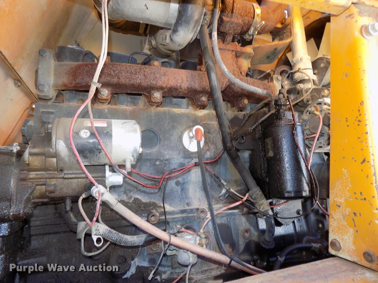 image for item DE7631 1976 Case W18 wheel loader