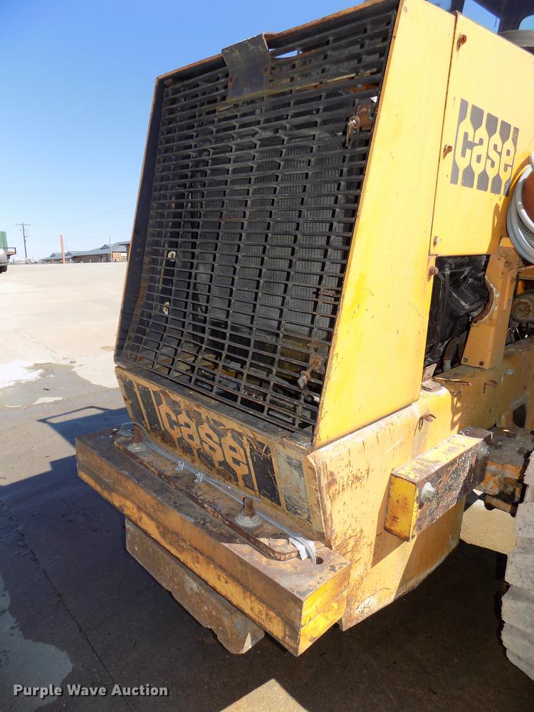 image for item DE7631 1976 Case W18 wheel loader