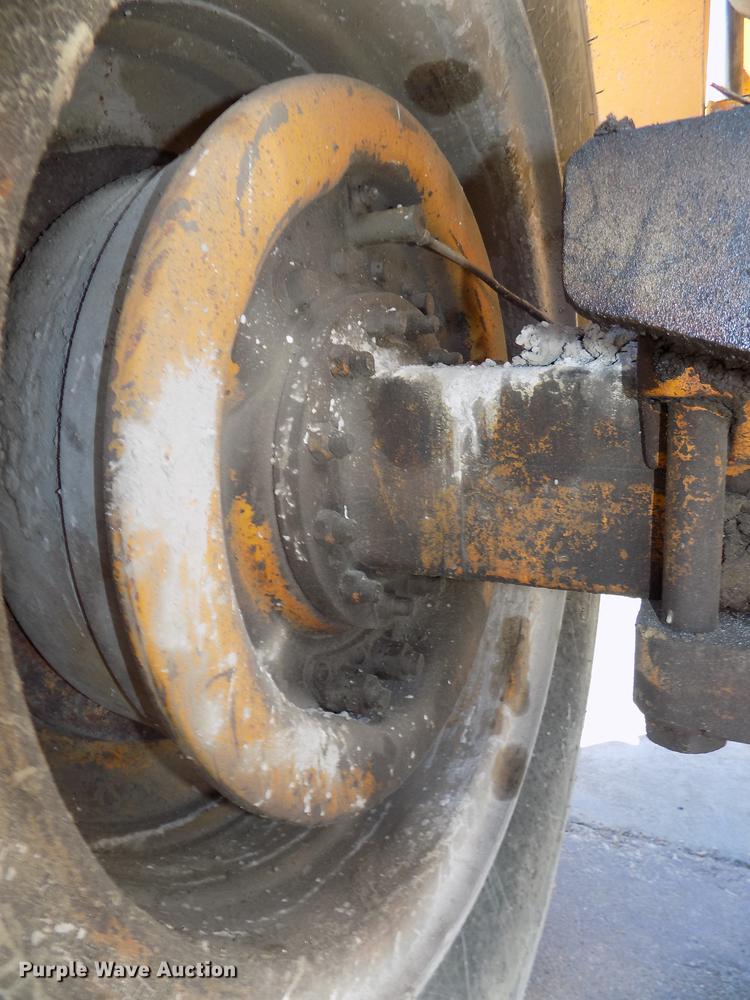 image for item DE7631 1976 Case W18 wheel loader