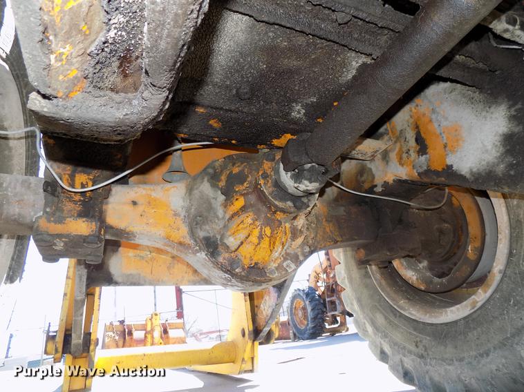 image for item DE7631 1976 Case W18 wheel loader