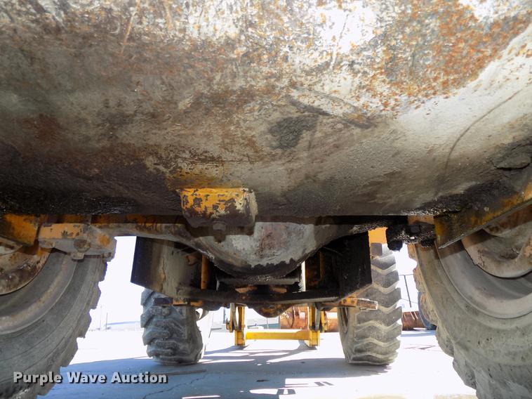 image for item DE7631 1976 Case W18 wheel loader