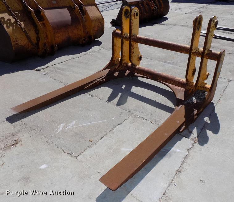 image for item DE7631 1976 Case W18 wheel loader