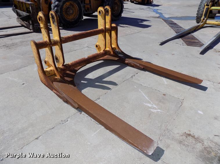 image for item DE7631 1976 Case W18 wheel loader