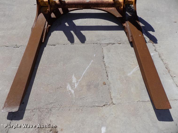 image for item DE7631 1976 Case W18 wheel loader