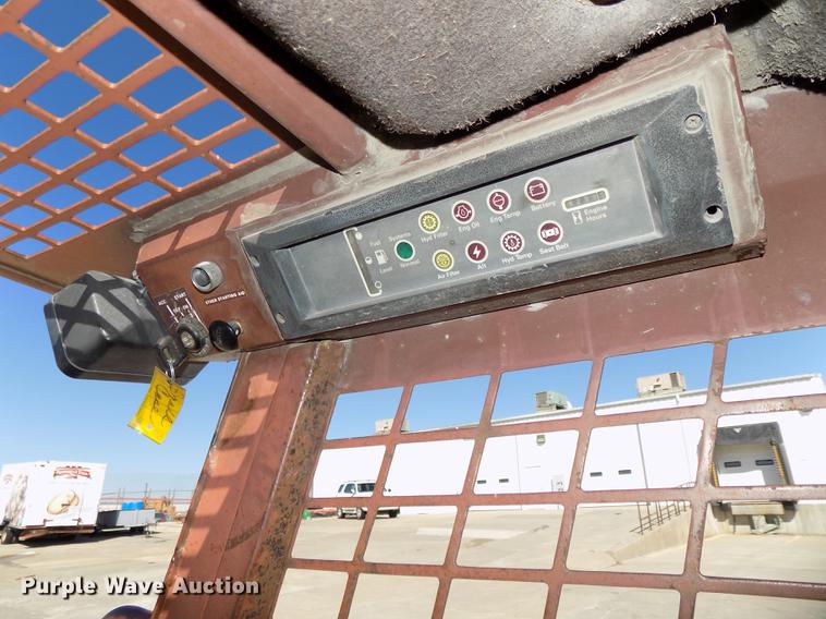 image for item DE7632 1993 Case 1845C skid steer