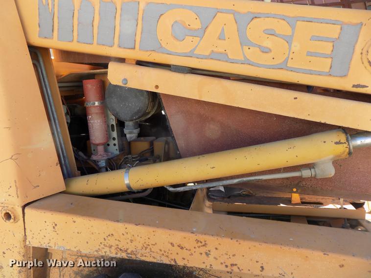 image for item DE7632 1993 Case 1845C skid steer