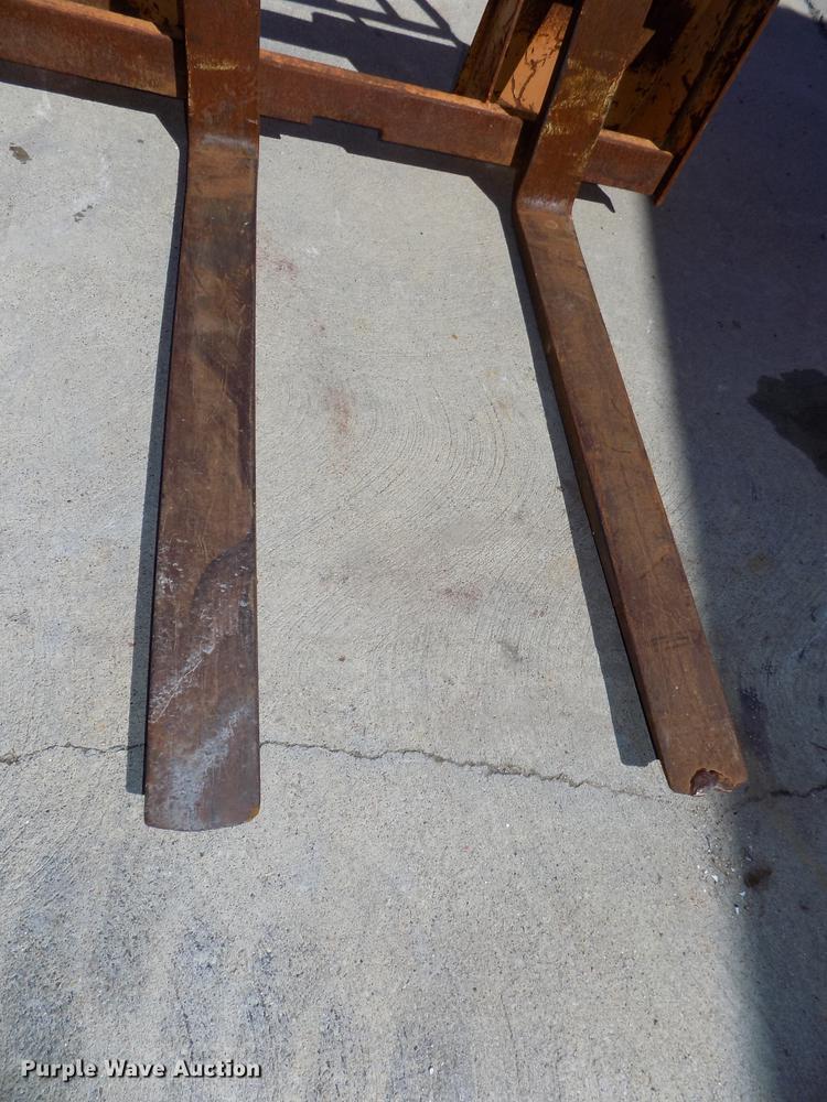 image for item DE7632 1993 Case 1845C skid steer