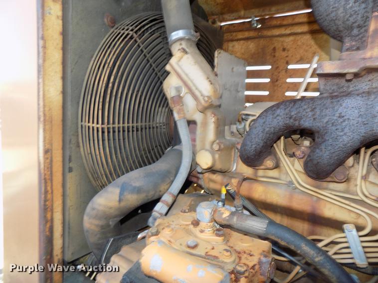 image for item DE7637 1993 RM Johnson E-Z Crusher