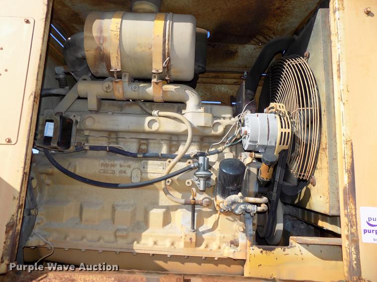 image for item DE7637 1993 RM Johnson E-Z Crusher