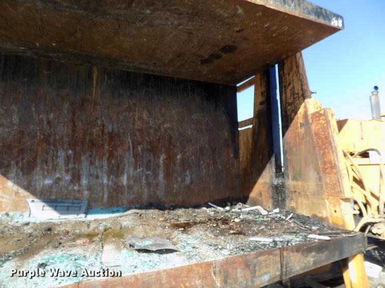 image for item DE7637 1993 RM Johnson E-Z Crusher