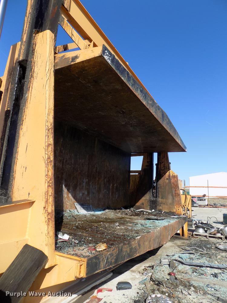 image for item DE7637 1993 RM Johnson E-Z Crusher