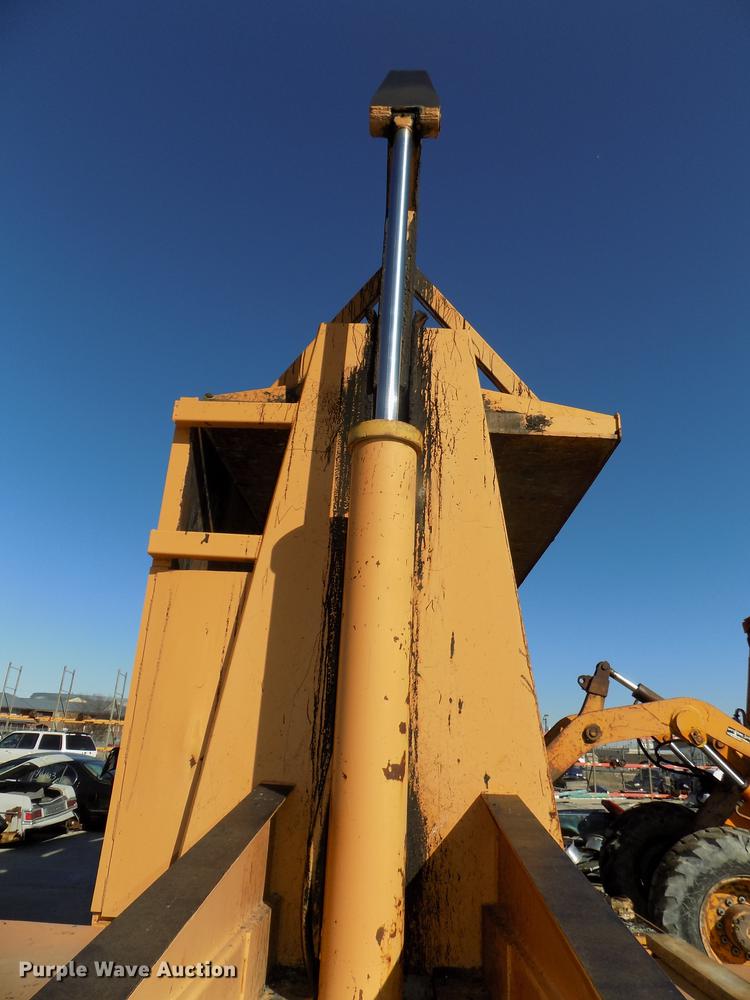 image for item DE7637 1993 RM Johnson E-Z Crusher