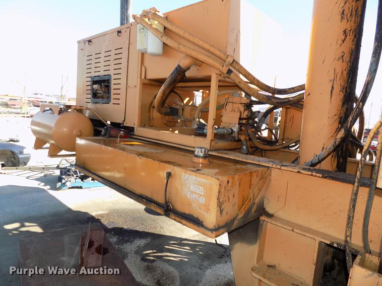 image for item DE7637 1993 RM Johnson E-Z Crusher