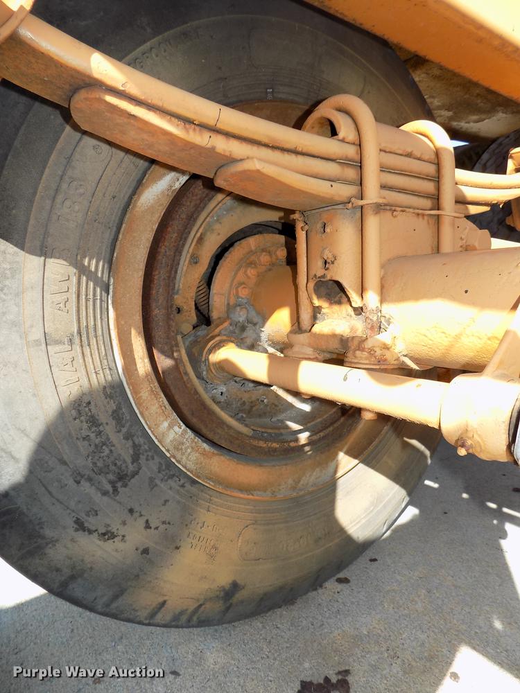 image for item DE7637 1993 RM Johnson E-Z Crusher