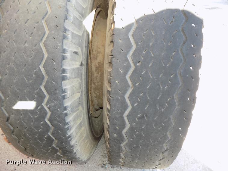 image for item DE7637 1993 RM Johnson E-Z Crusher