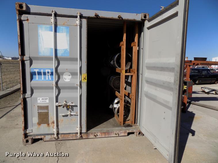 image for item DE7639 1996 Jindo storage container