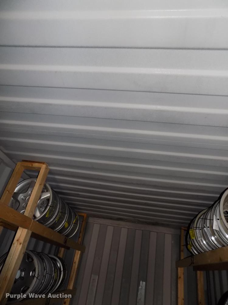 image for item DE7639 1996 Jindo storage container