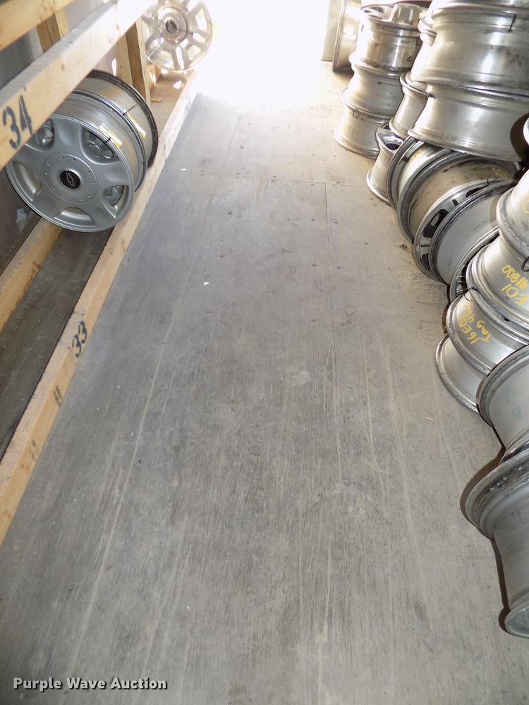 image for item DE7639 1996 Jindo storage container