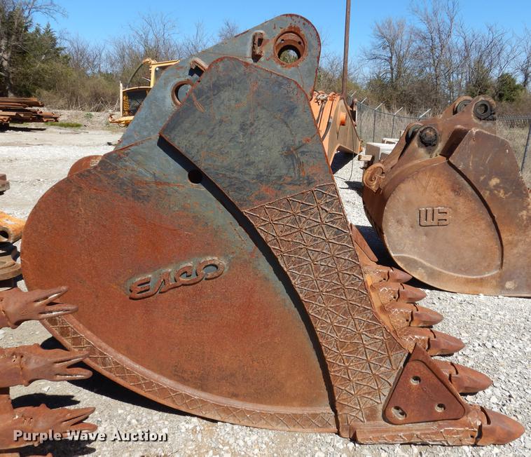 image for item DE8538 Esco excavator bucket