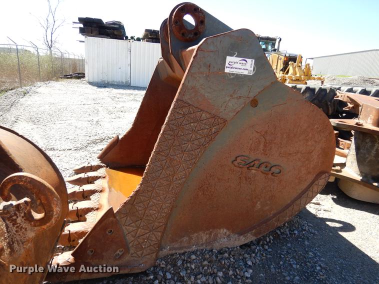 image for item DE8538 Esco excavator bucket