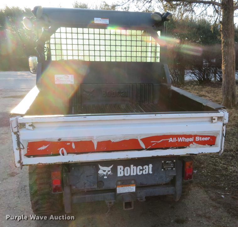image for item DE8840 2004 Bobcat Toolcat 5600 utility work machine