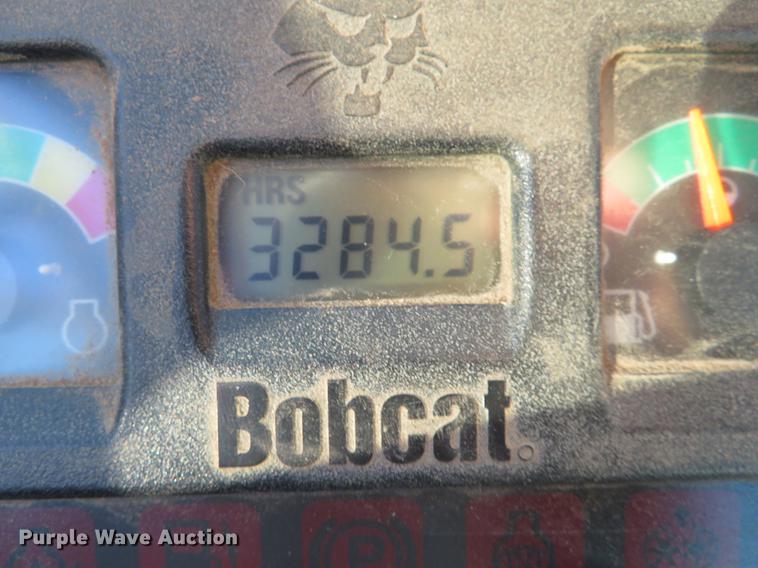 image for item DE8840 2004 Bobcat Toolcat 5600 utility work machine