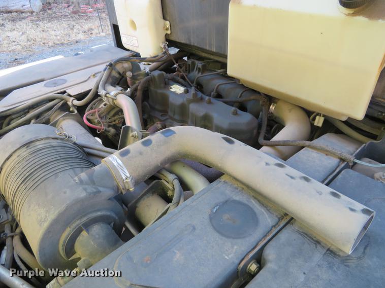 image for item DE8840 2004 Bobcat Toolcat 5600 utility work machine